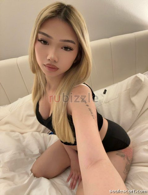Call Girls In Lajpath Nagar Delhi +91-9999815811 Escort Service