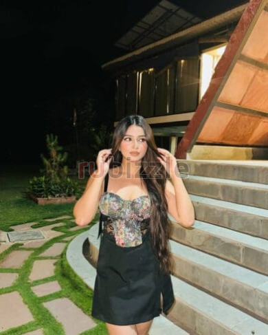 Call Girls in Gaur City Mall 9667280255 Escorts Women Seeking Men/